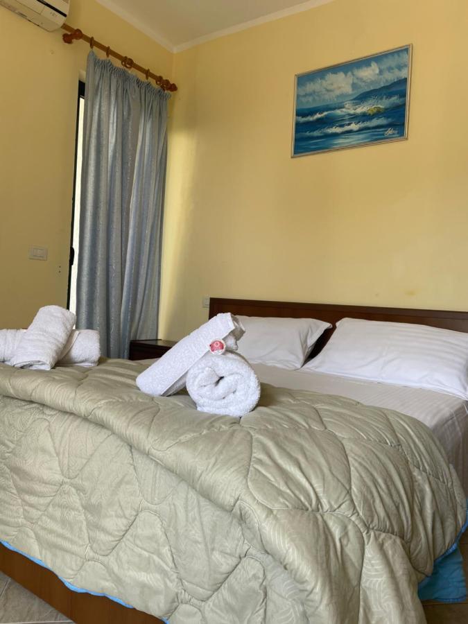 Sanremo Hotel Restorant Shkallnur Экстерьер фото